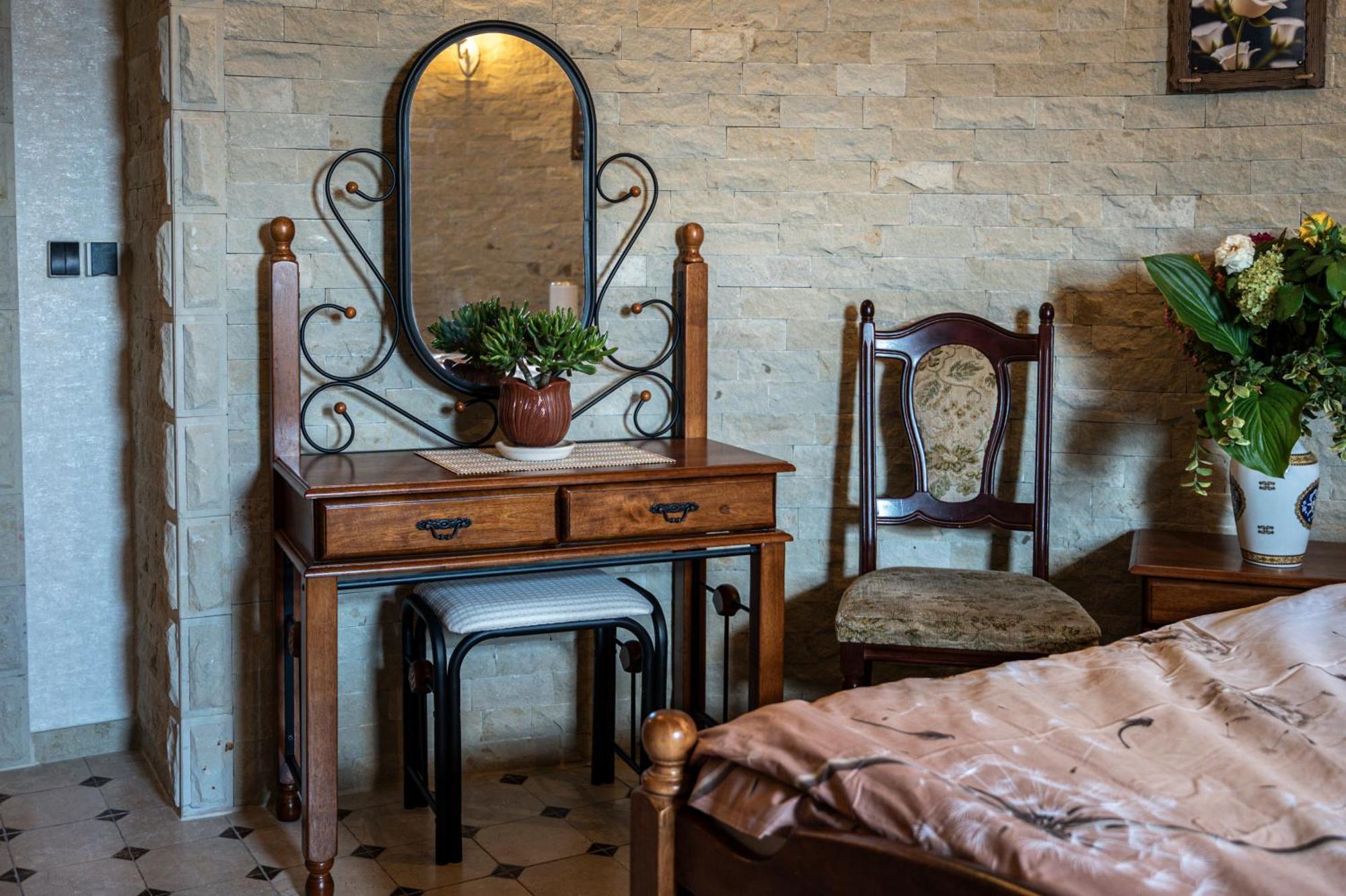 Castel Unghern Ivancea Extérieur photo