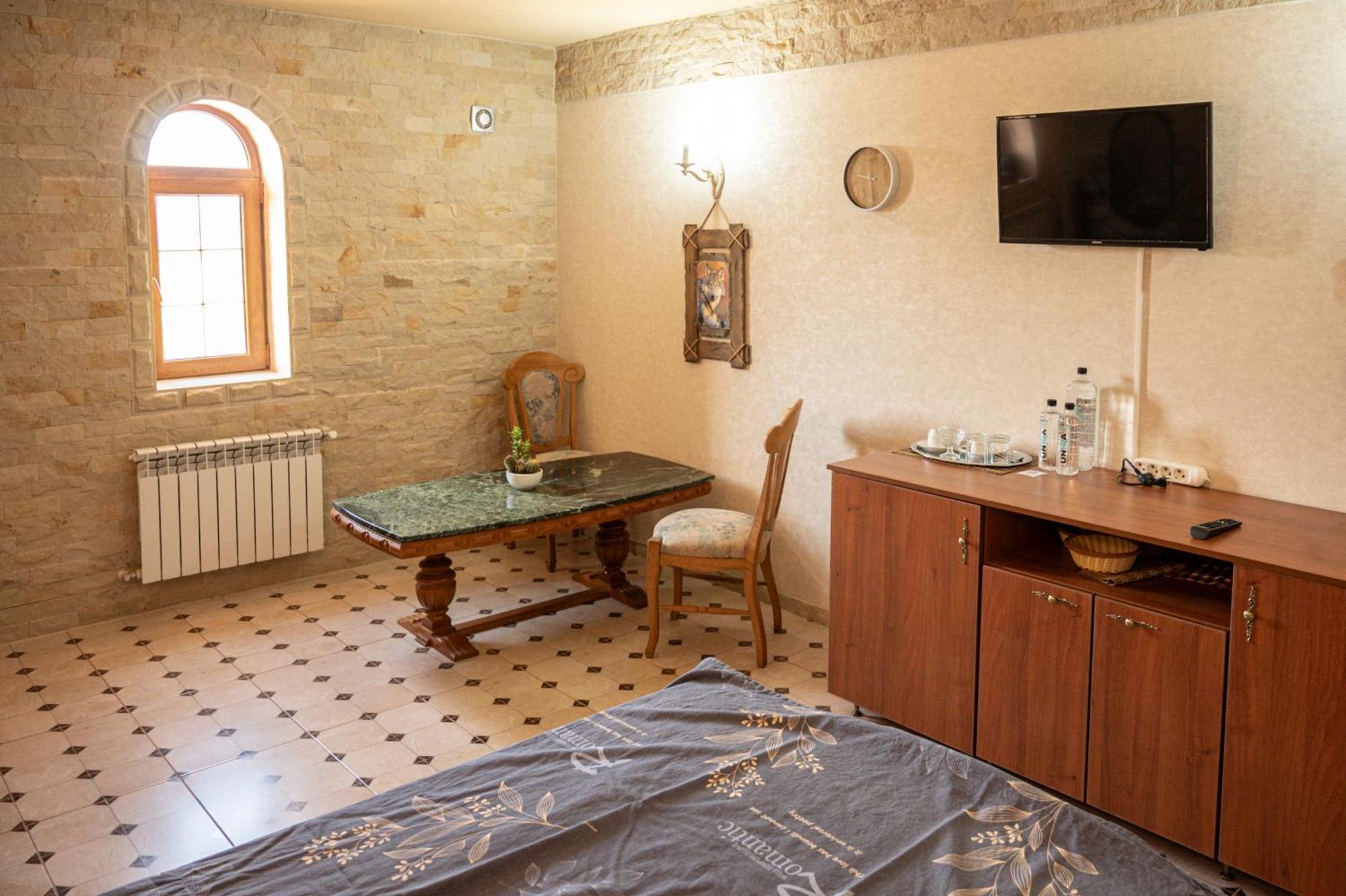 Castel Unghern Ivancea Extérieur photo